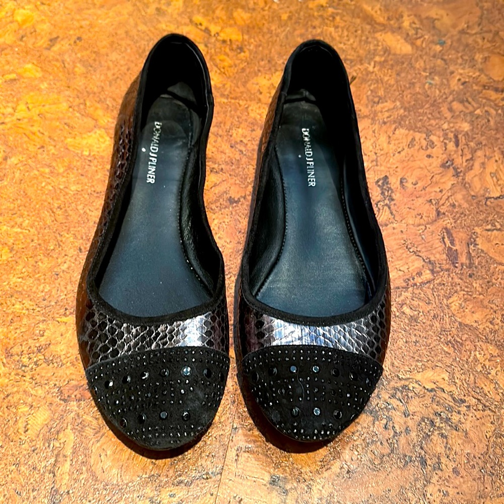 Donald Pliner ballet flats, embellished toe